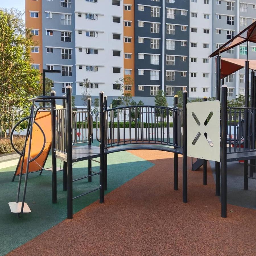 Mqa Homestay セパン エクステリア 写真